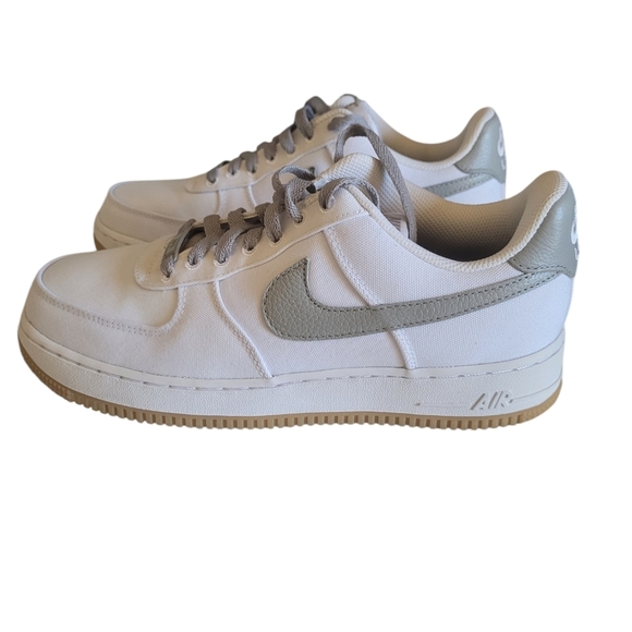 Nike Air Force 1 Light Bone White Canvas Sneaker, Size 9 DZ3637-900 - Picture 4 of 16